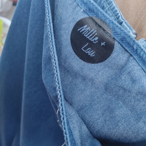 Millie & Lou Faux Wrap Midi Dress - Picture 3 of 9